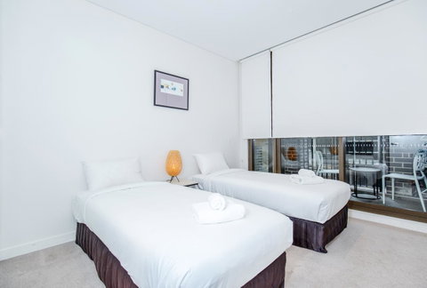 DD Apartments On Day - Sunshine Coast Guide 27