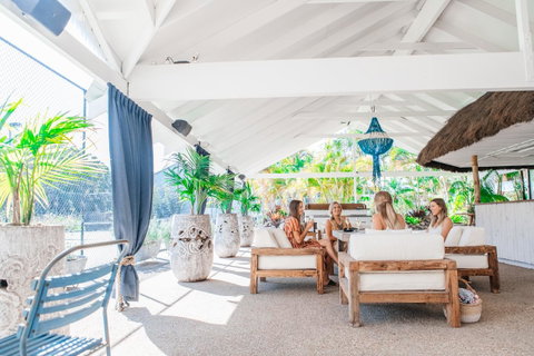 The Lord Byron - Sunshine Coast Guide 24