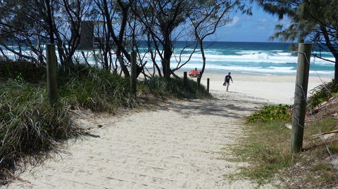 SaltBeach2302 - Sunshine Coast Guide 13