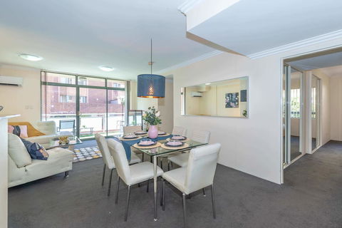 Apartments In Pyrmont - Sunshine Coast Guide 24