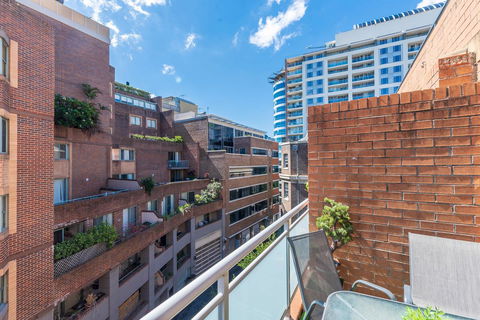 Apartments In Pyrmont - Sunshine Coast Guide 20