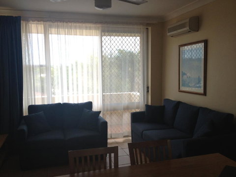 Oxley Cove Holiday Apartment - Sunshine Coast Guide 13