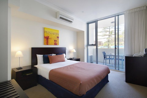 Macquarie Waters Boutique Apartment Hotel - Sunshine Coast Guide 25