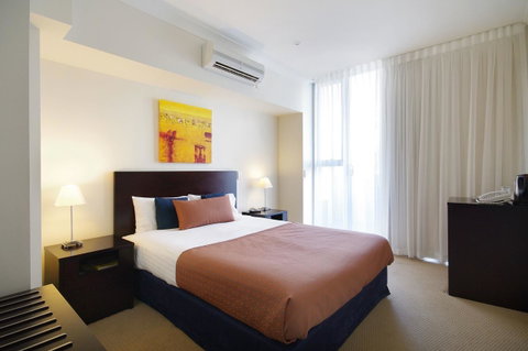 Macquarie Waters Boutique Apartment Hotel - Sunshine Coast Guide 16