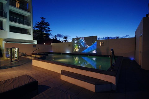 Macquarie Waters Boutique Apartment Hotel - Sunshine Coast Guide 14