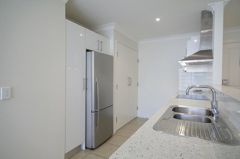 Macquarie Waters Boutique Apartment Hotel - Sunshine Coast Guide 23