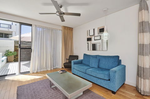 Waves Byron Bay - Sunshine Coast Guide 40