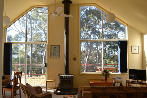 Bundle Hill Cottages - Sunshine Coast Guide 43