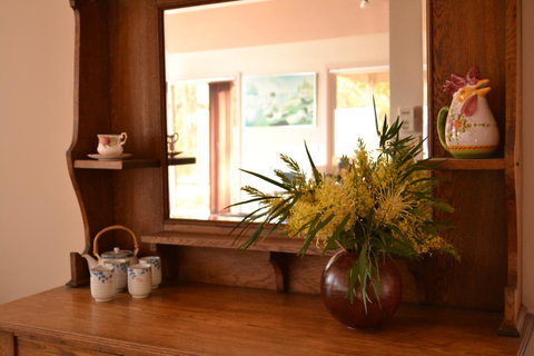 Bundle Hill Cottages - Sunshine Coast Guide 30