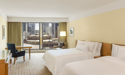 The Fullerton Hotel Sydney - Sunshine Coast Guide 3