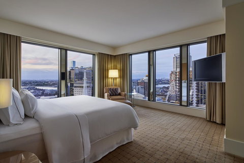 The Fullerton Hotel Sydney - Sunshine Coast Guide 36