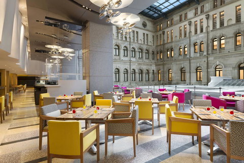 The Fullerton Hotel Sydney - Sunshine Coast Guide 43