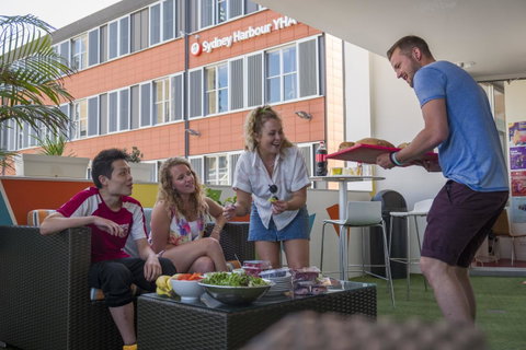 YHA Sydney Harbour - Sunshine Coast Guide 21