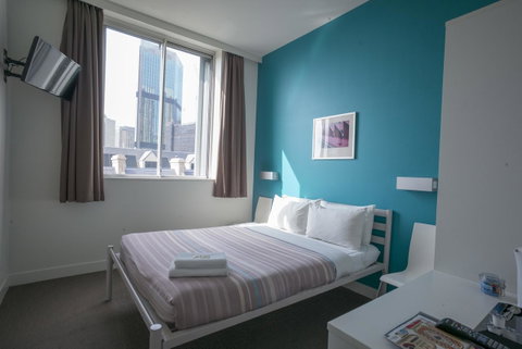 YHA Sydney Harbour - Sunshine Coast Guide 30