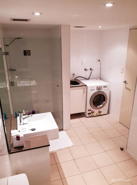 Wentworth Park Apartments - Sunshine Coast Guide 3