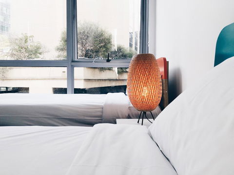 DD Apartments Chinatown - Sunshine Coast Guide 36