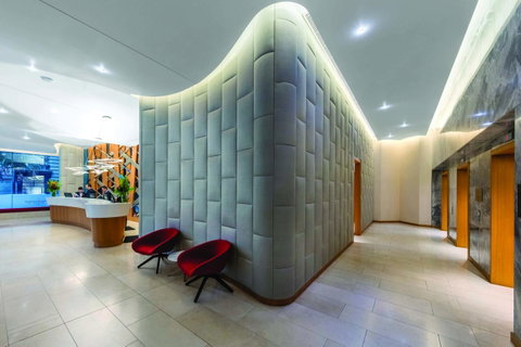 Rydges Australia Square, Formerly Tank Stream Hotel - Sunshine Coast Guide 2