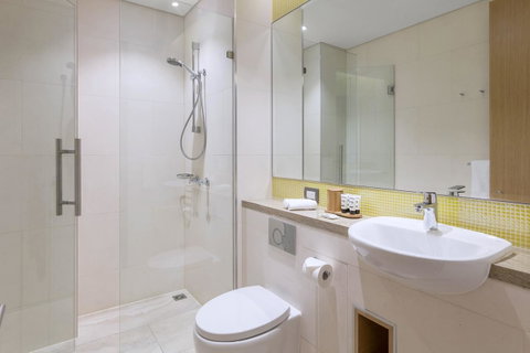 Rydges Australia Square, Formerly Tank Stream Hotel - Sunshine Coast Guide 23