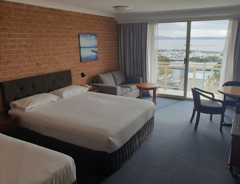 Marina Resort - Sunshine Coast Guide 16