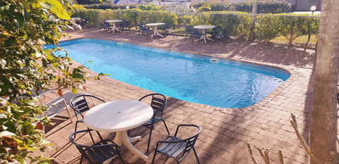 Marina Resort - Sunshine Coast Guide 22