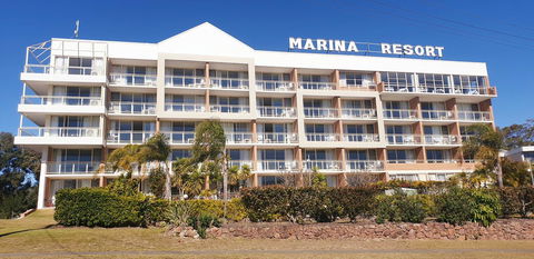 Marina Resort - Sunshine Coast Guide 1