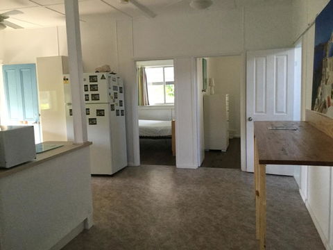 Hat Head Beach Cottage 1 - Sunshine Coast Guide 15