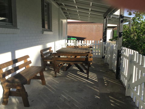 Hat Head Beach Cottage 1 - Sunshine Coast Guide 13