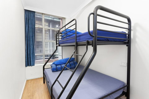 Summer House Sydney City - Formerly Sydney Backpackers - Sunshine Coast Guide 14