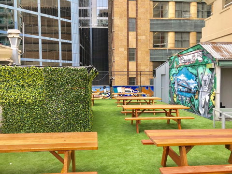 Summer House Sydney City - Formerly Sydney Backpackers - Sunshine Coast Guide 0