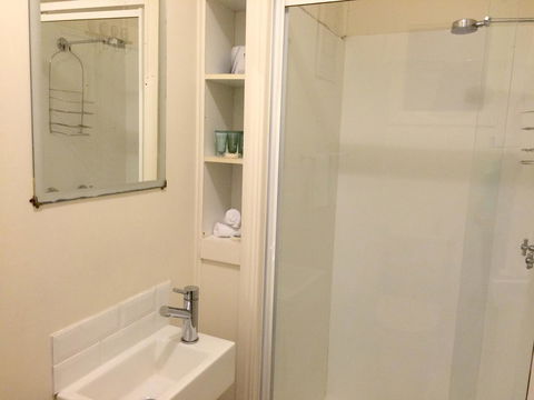 Arcadia House - Sunshine Coast Guide 12