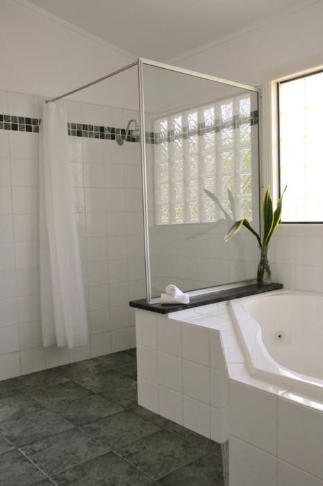Arcadia House - Sunshine Coast Guide 16