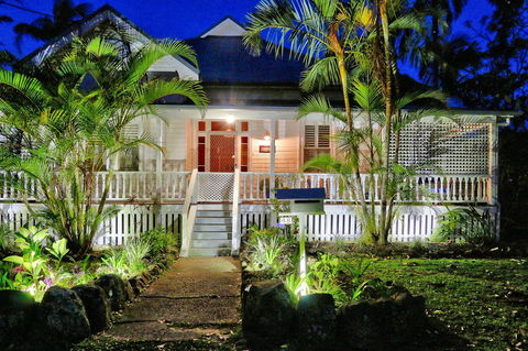 Arcadia House - Sunshine Coast Guide 32