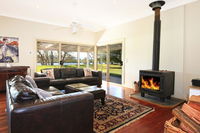 Book Terara Accommodation Vacations Sunshine Coast Guide Sunshine Coast Guide