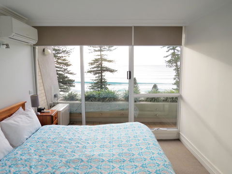 Manly Paradise Motel & Apartments - Sunshine Coast Guide 23