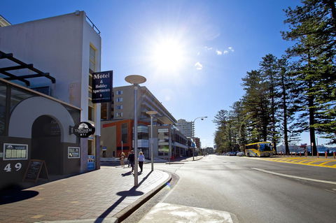Manly Paradise Motel & Apartments - Sunshine Coast Guide 5
