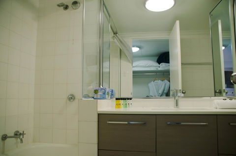 Paxsafe Sydney Hyde Park Central Apartments - Sunshine Coast Guide 30