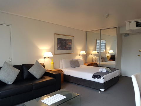Paxsafe Sydney Hyde Park Central Apartments - Sunshine Coast Guide 8