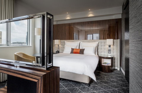 Swissotel Sydney - Sunshine Coast Guide 1