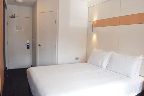 Ibis Budget - Gosford - Sunshine Coast Guide 7