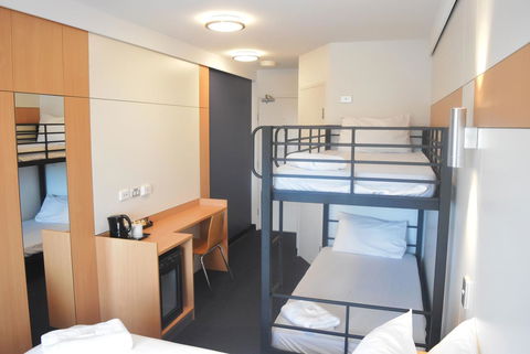 Ibis Budget - Gosford - Sunshine Coast Guide 3