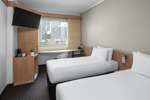 Ibis Sydney Darling Harbour - Sunshine Coast Guide 7