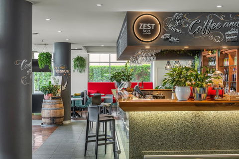 Ibis Sydney Darling Harbour - Sunshine Coast Guide 11