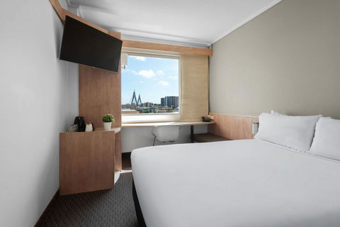 Ibis Sydney Darling Harbour - Sunshine Coast Guide 22