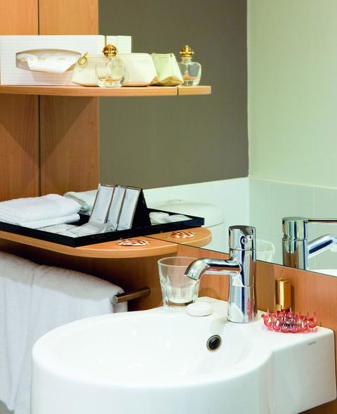 Ibis Sydney Darling Harbour - Sunshine Coast Guide 20