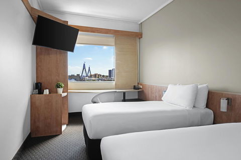 Ibis Sydney Darling Harbour - Sunshine Coast Guide 14