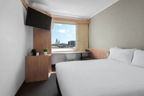 Ibis Sydney Darling Harbour - Sunshine Coast Guide 15