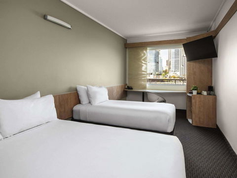 Ibis Sydney Darling Harbour - Sunshine Coast Guide 42