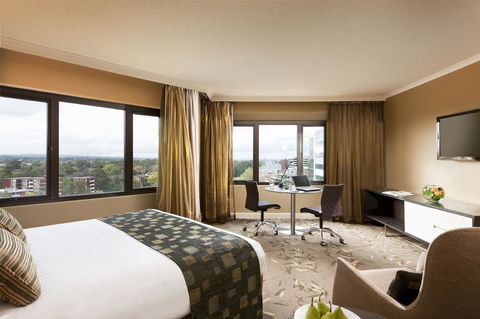 PARKROYAL Parramatta - Sunshine Coast Guide 7