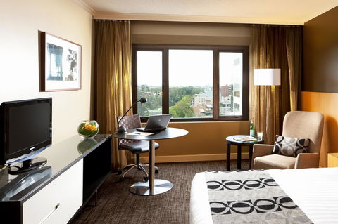 PARKROYAL Parramatta - Sunshine Coast Guide 22
