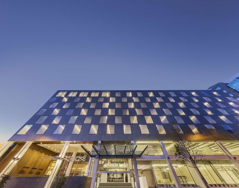 PARKROYAL Parramatta - Sunshine Coast Guide 1